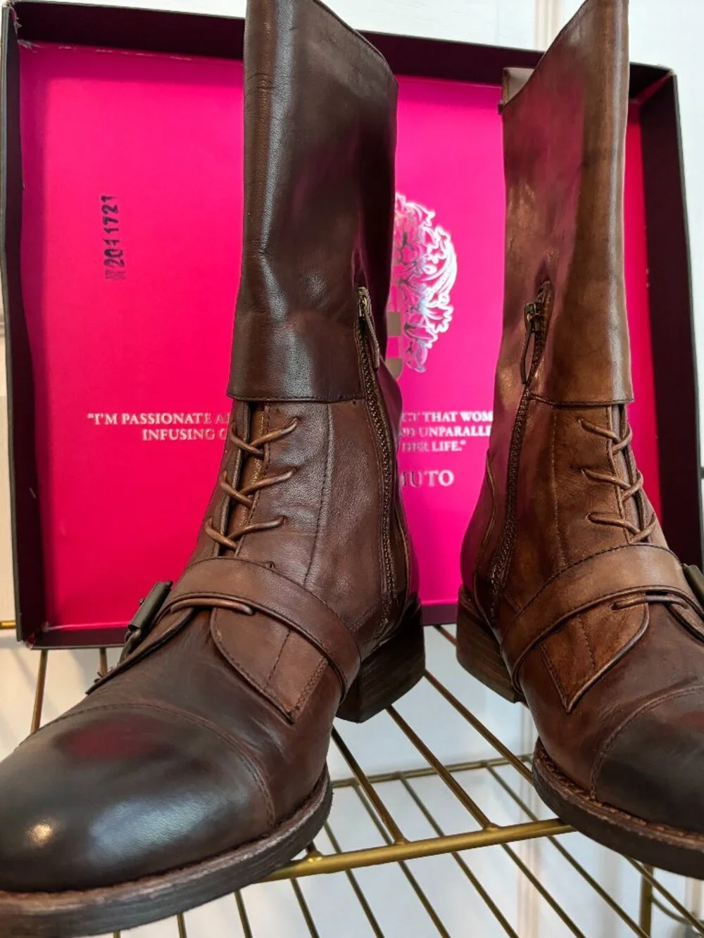Vince Camuto brown leather moto ankle boots – size 9,
